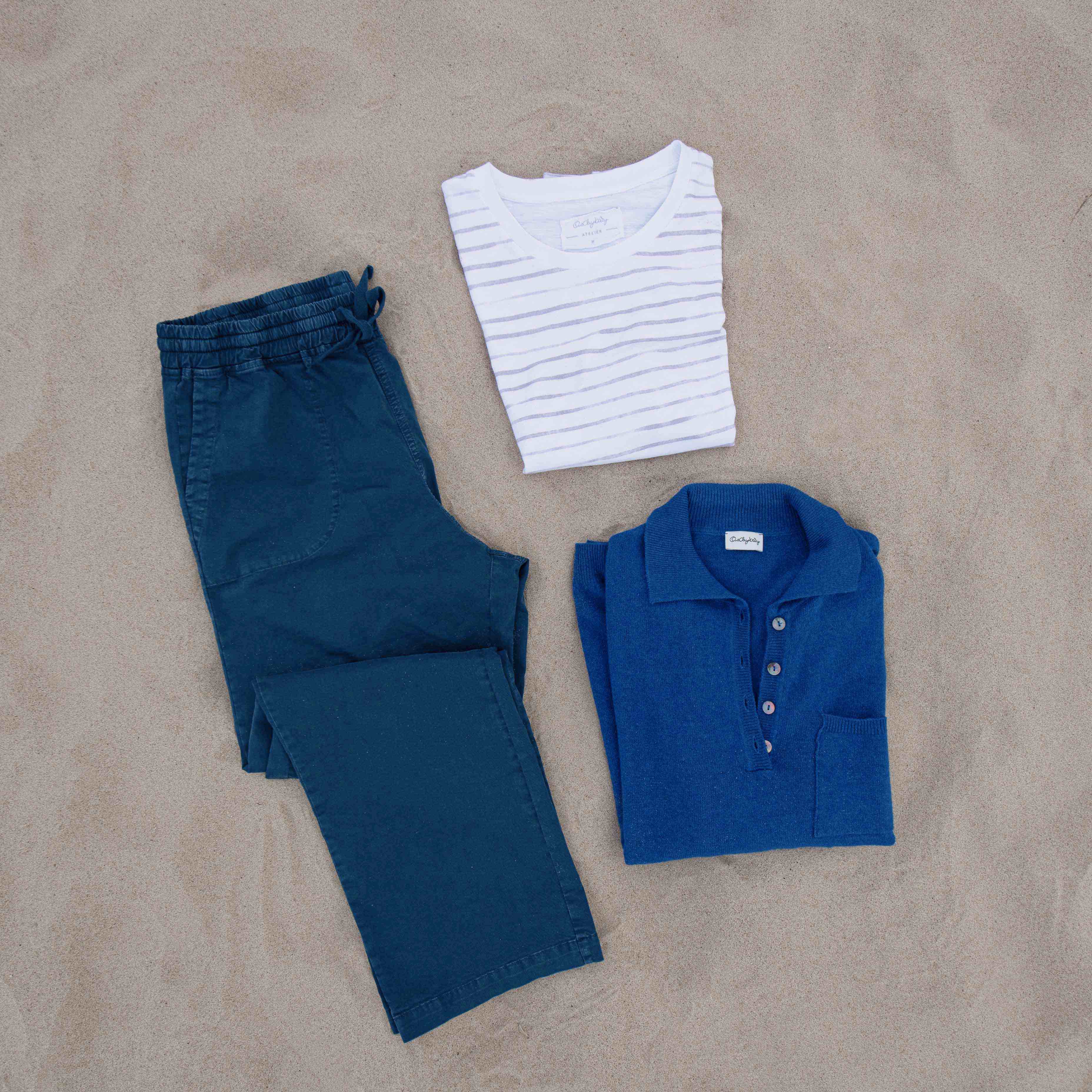 leichtes Strick-Poloshirt aus Cashmix, Royalblue