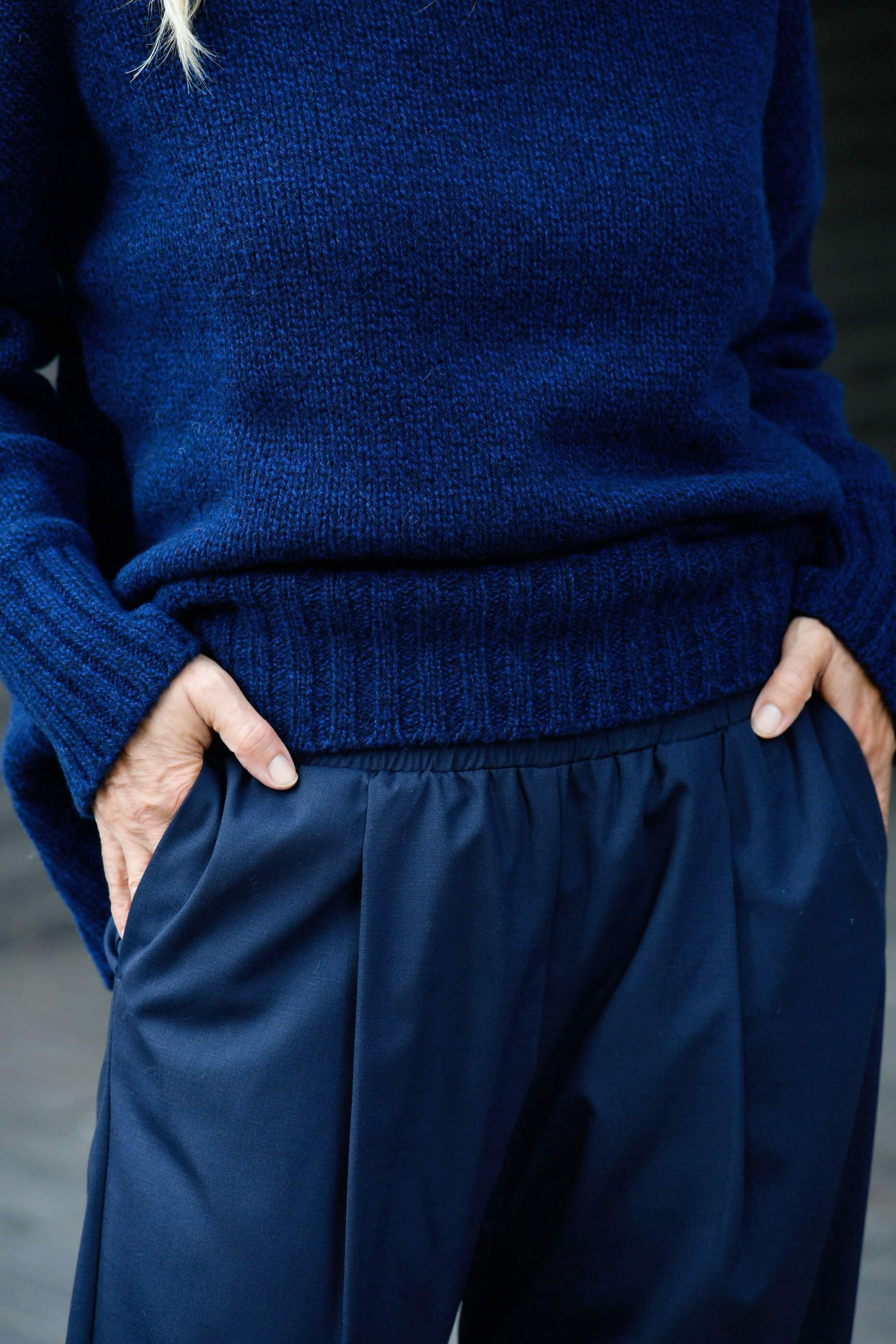 feine Bundfaltenhose mit Bügelfalte, Dark Navy