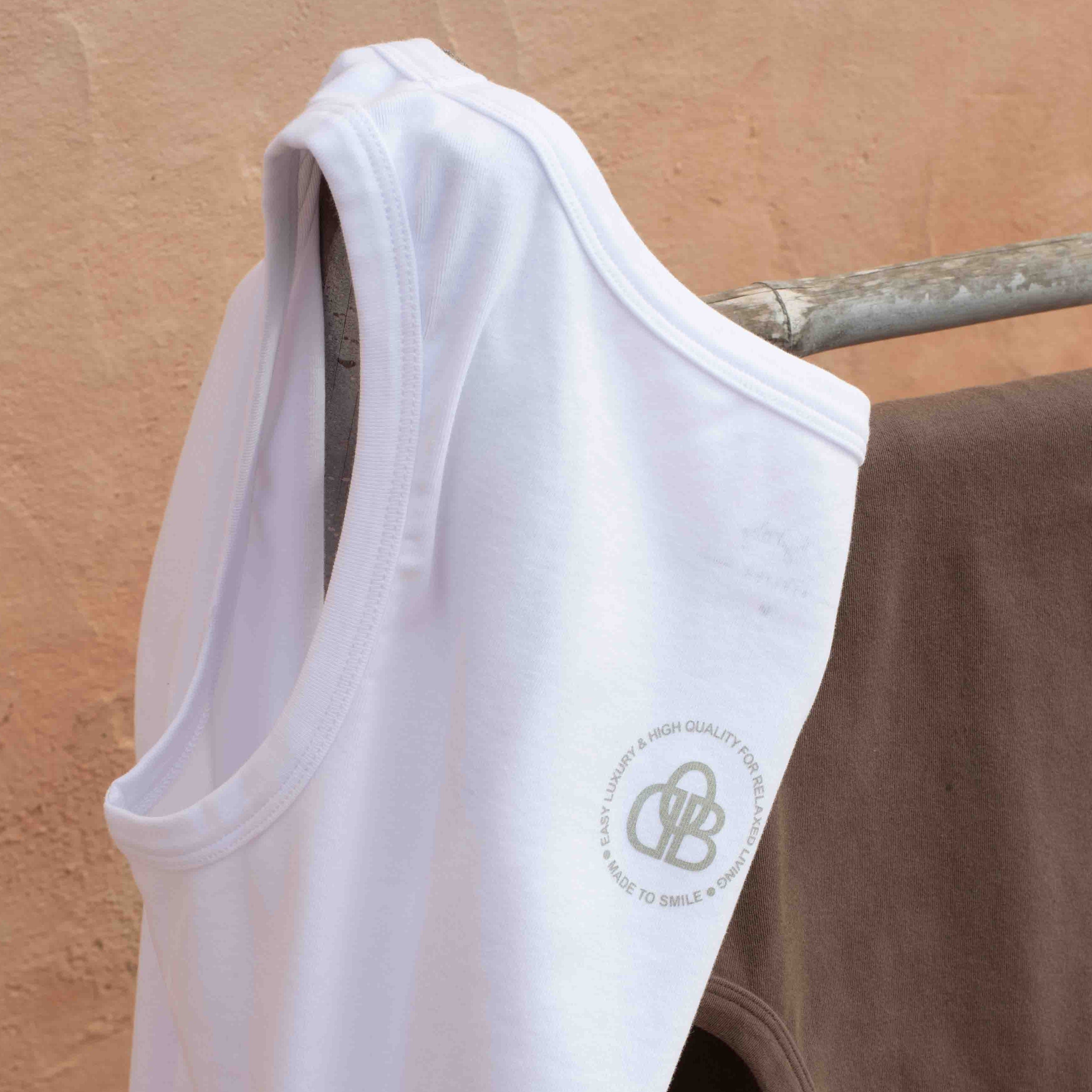 the essential Tanktop, bright white