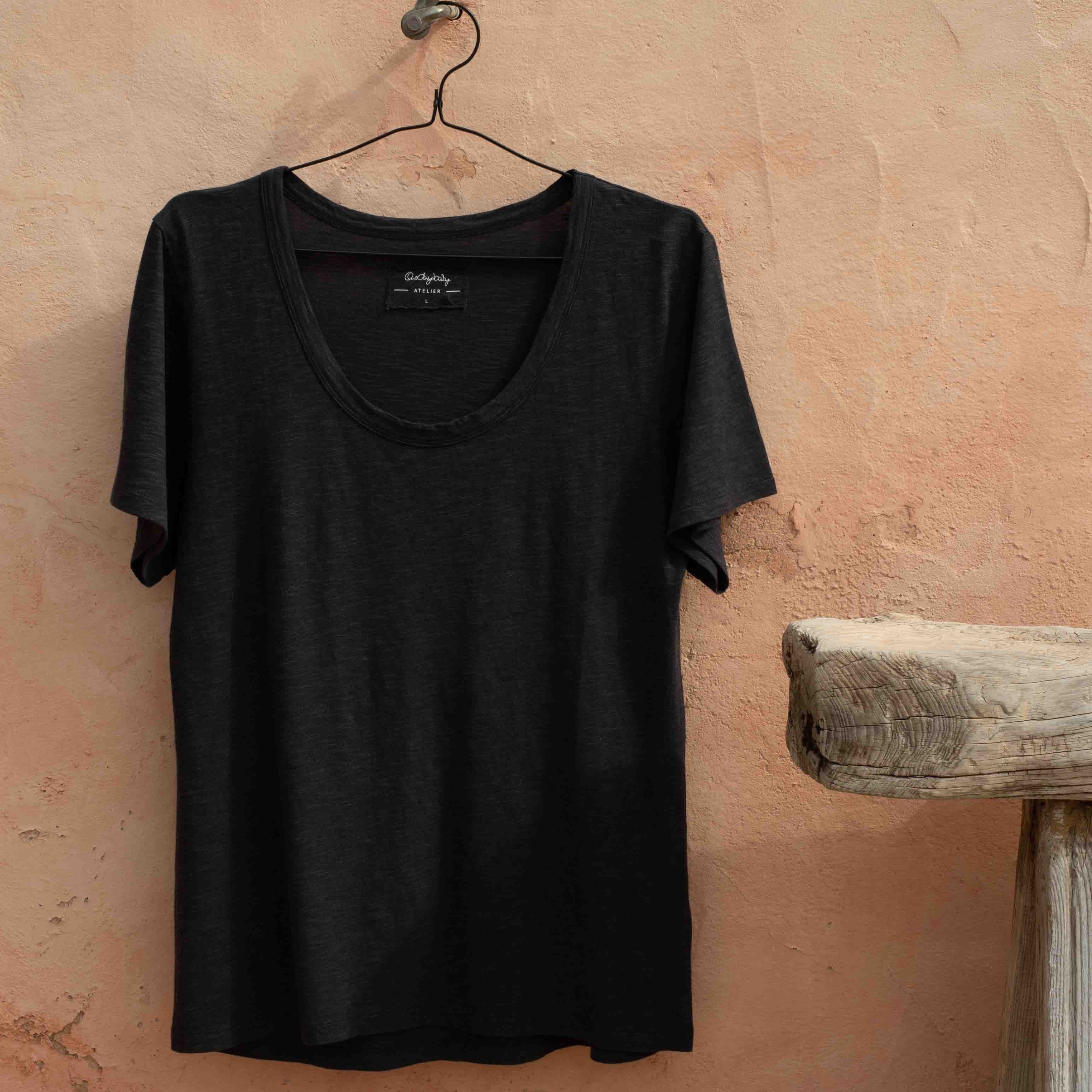 T-Shirt ecovero, onyx black