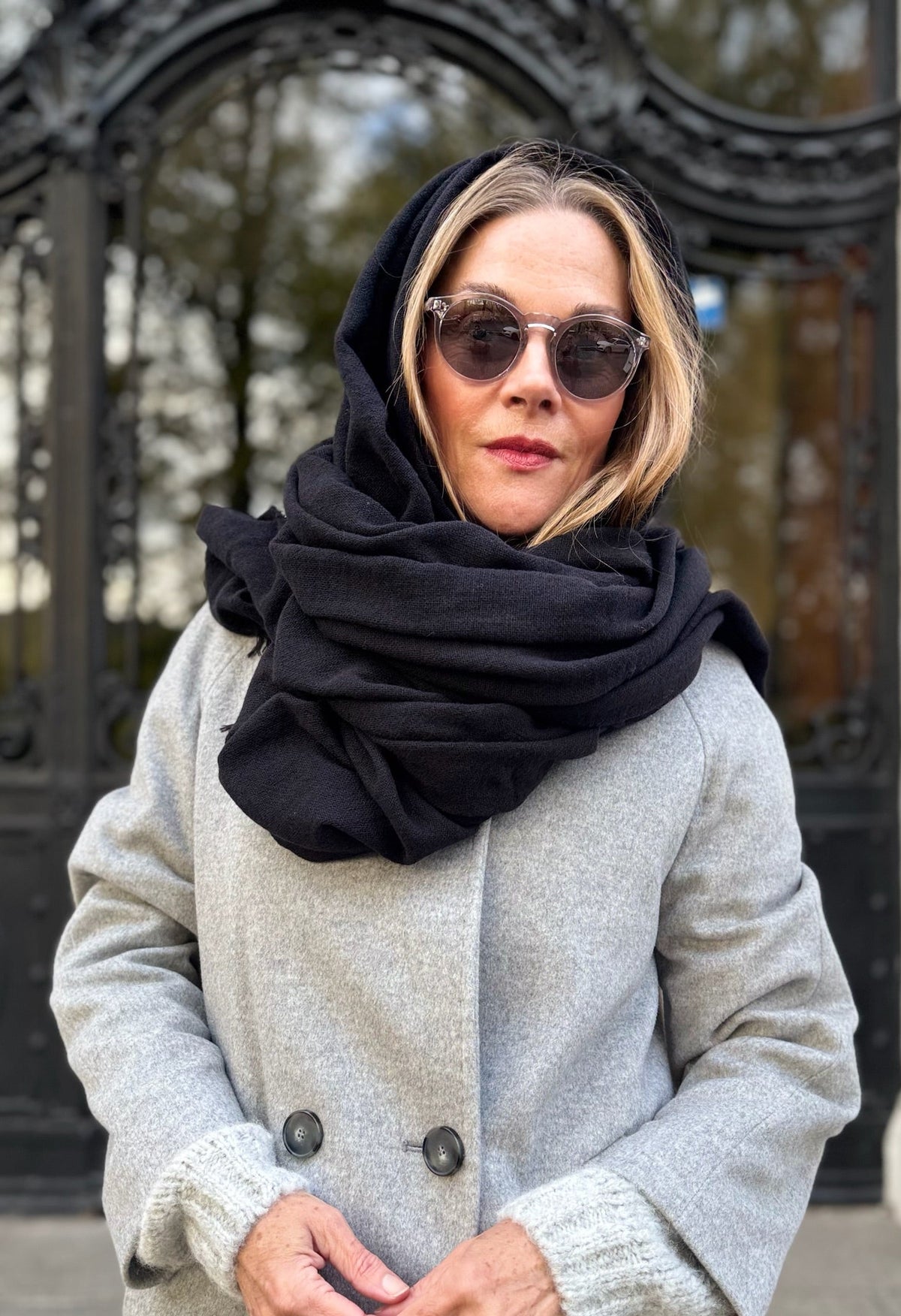 leichtes Plaid aus Cashmere-Merino, Black Onyx