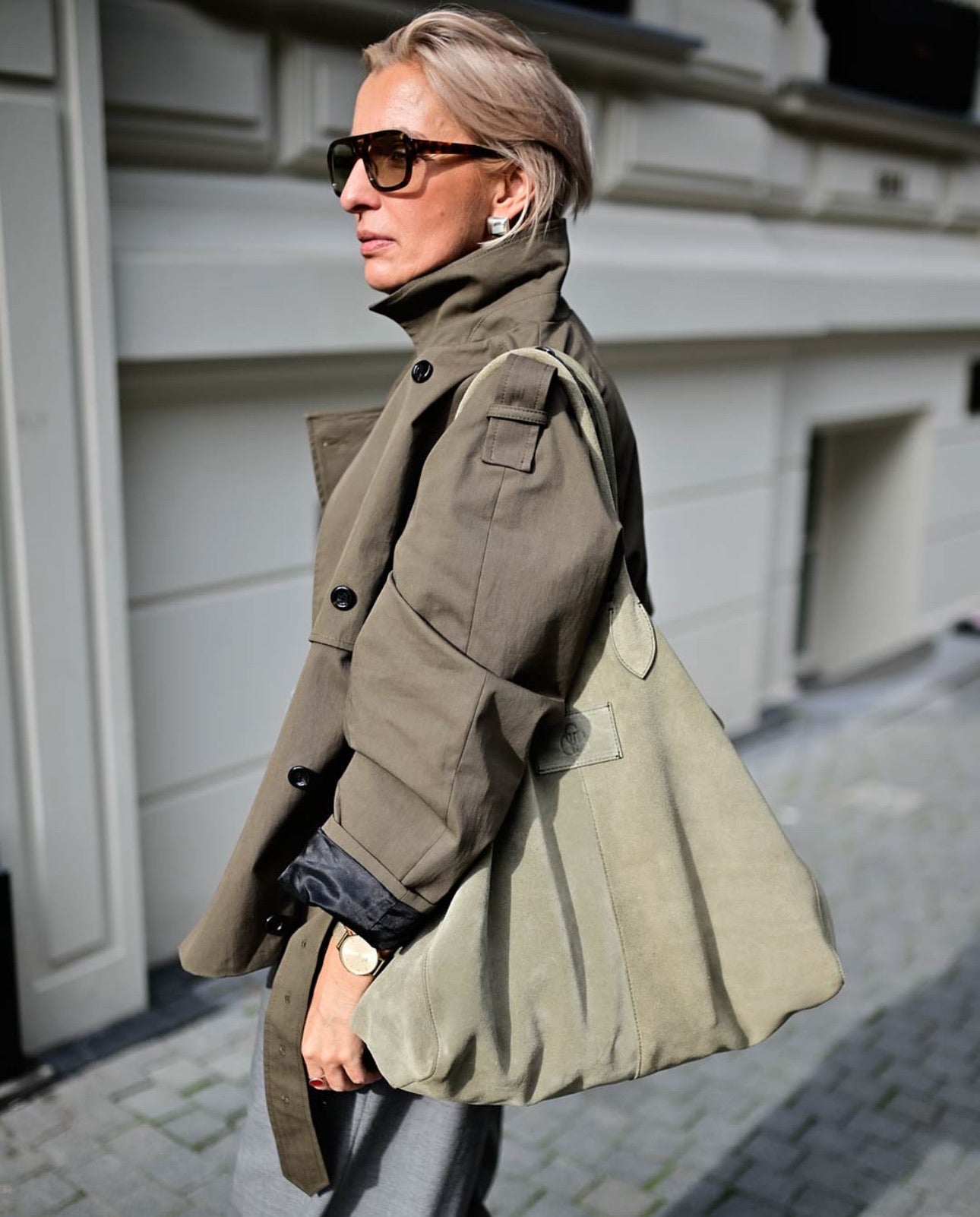 Maxi-Tote-Bag aus Suede, Light Green Olive