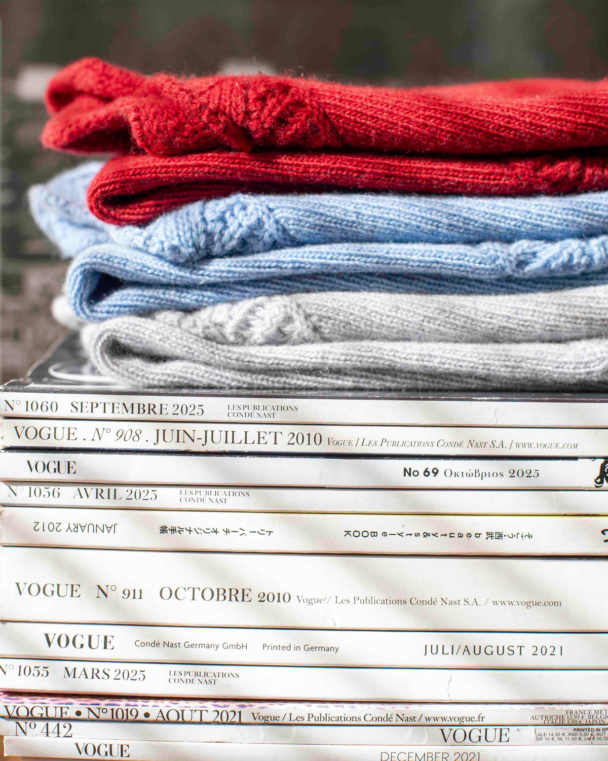 Cashmere-Merino Dreieckstuch mit Lochmuster-Bordüre, Italian Red