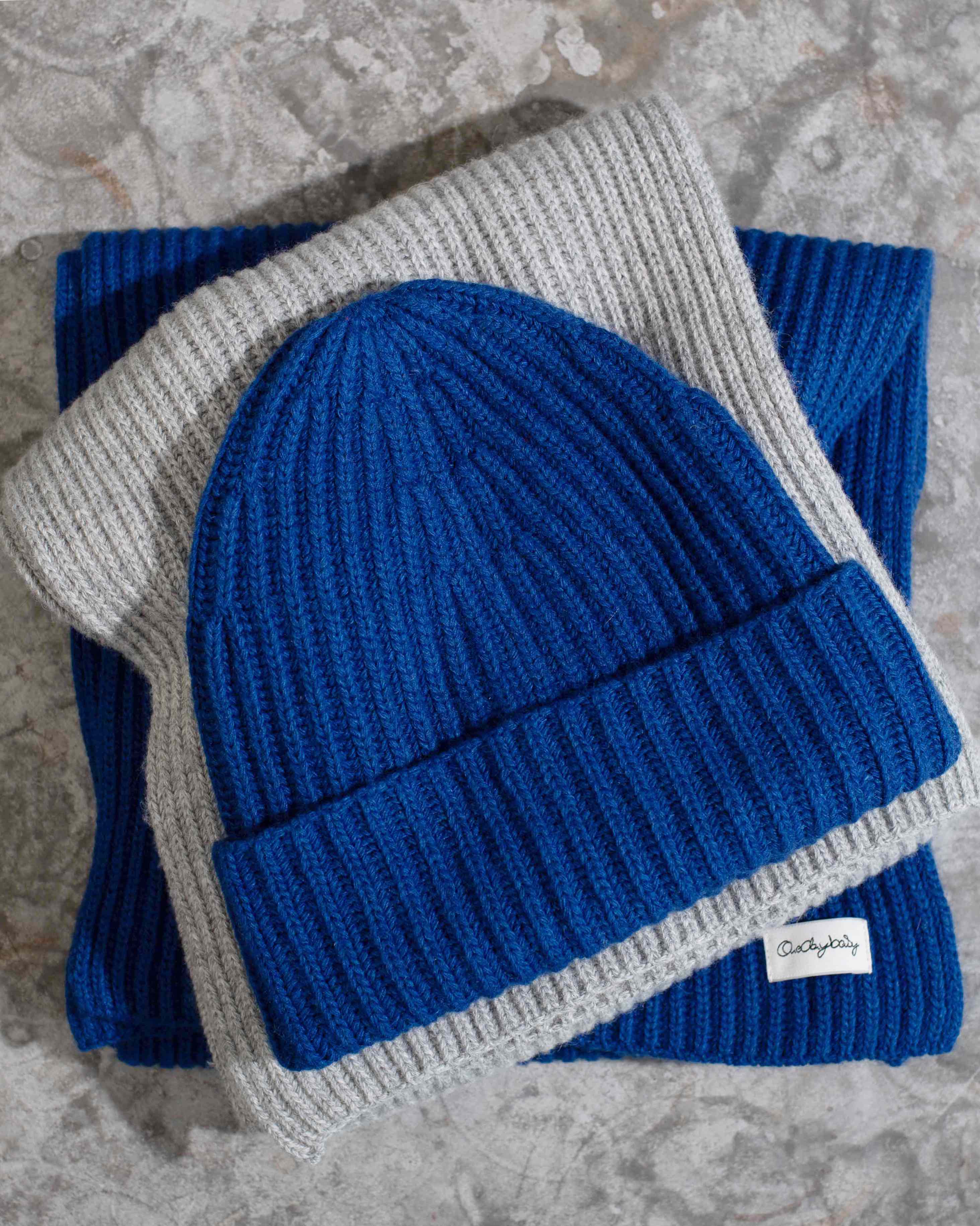 weiche Mütze aus Cashmix, Royalblue