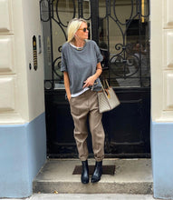 Lade das Bild in den Galerie-Viewer, short sleeved Strick-Shirt aus Cashmix, dark grey melange
