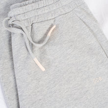 Lade das Bild in den Galerie-Viewer, oversized Jog Pant mit weitem Bein, light grey Melange
