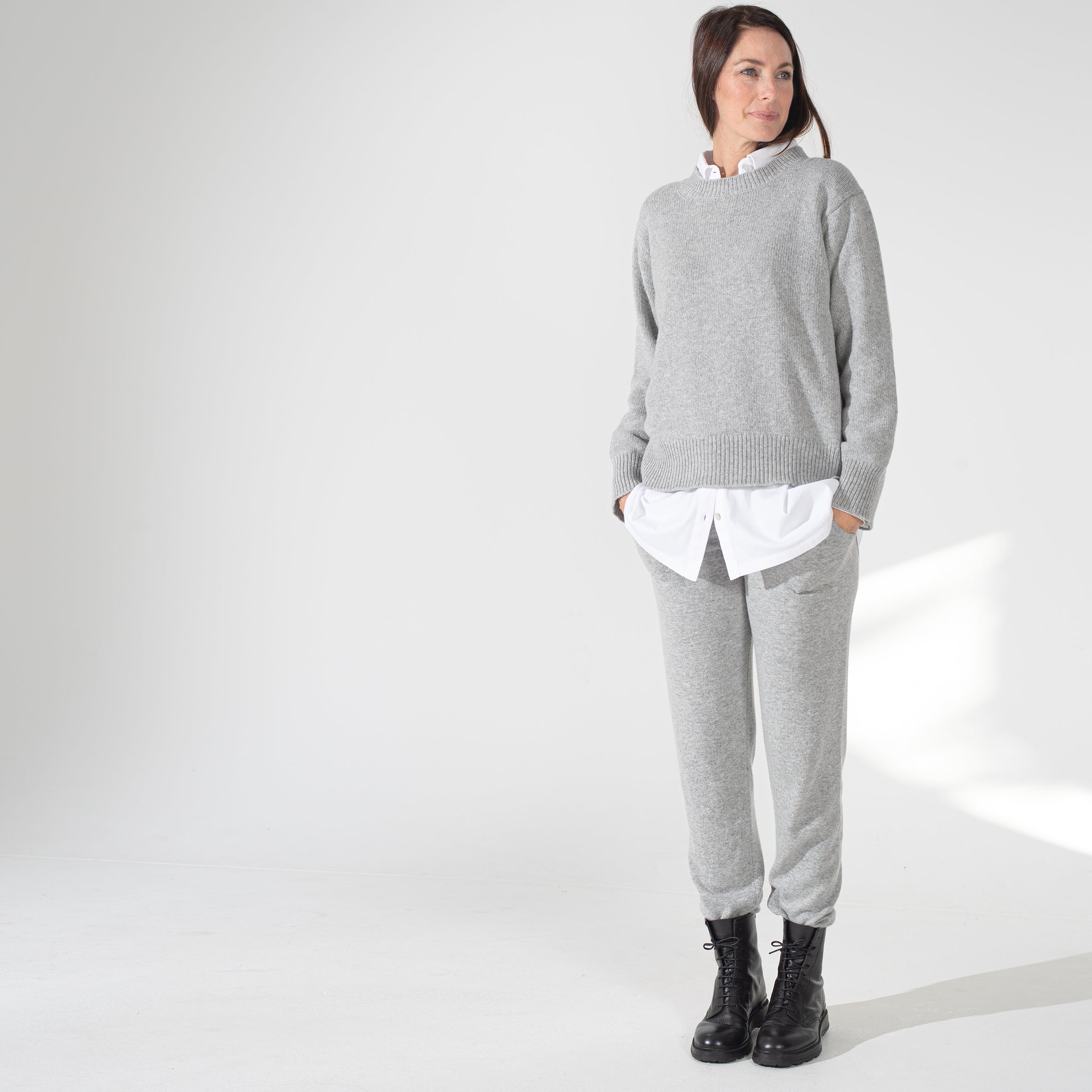 SALE - cozy knitted Jog Pant aus Cashmix, light grey Melange