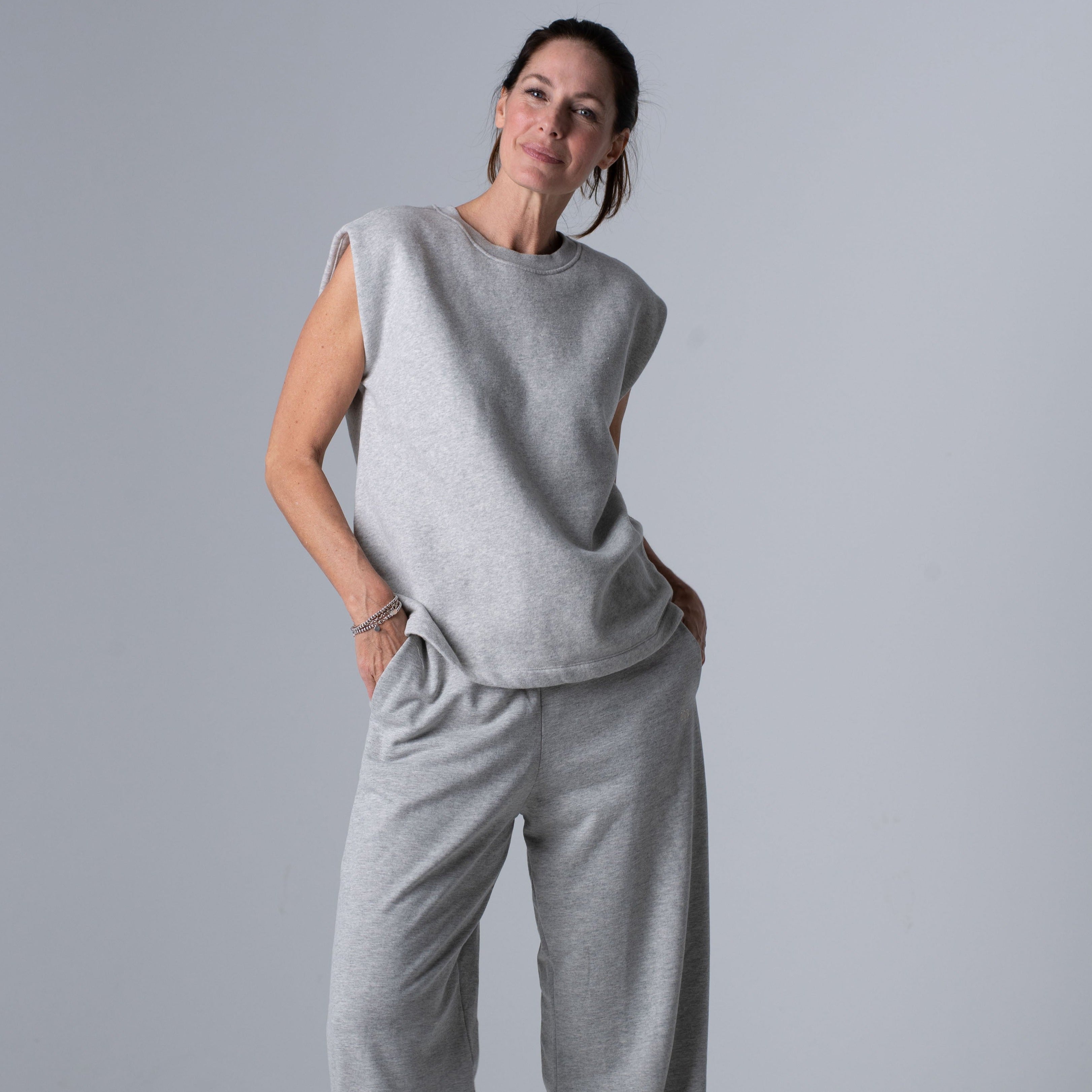 sleeveless Crew-Sweater, light grey Melange